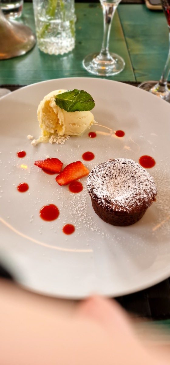 Moelleux au chocolat et sa glace vanille